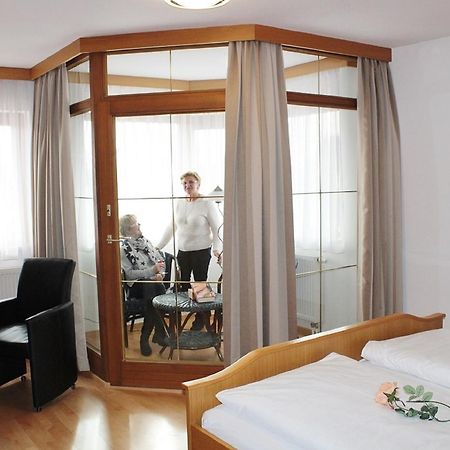 Hotel garni Vogelsang Bad Fussing Bagian luar foto