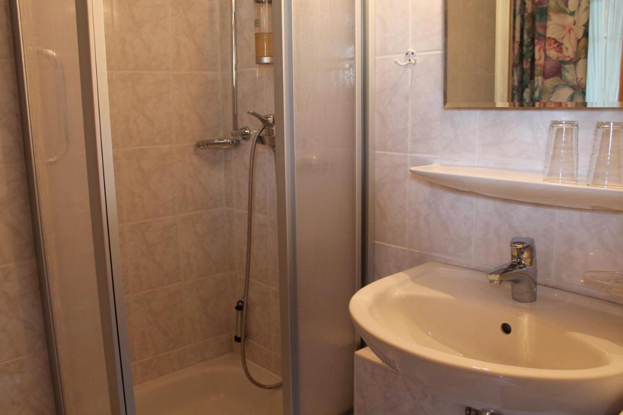 Hotel garni Vogelsang Bad Fussing Ruang foto