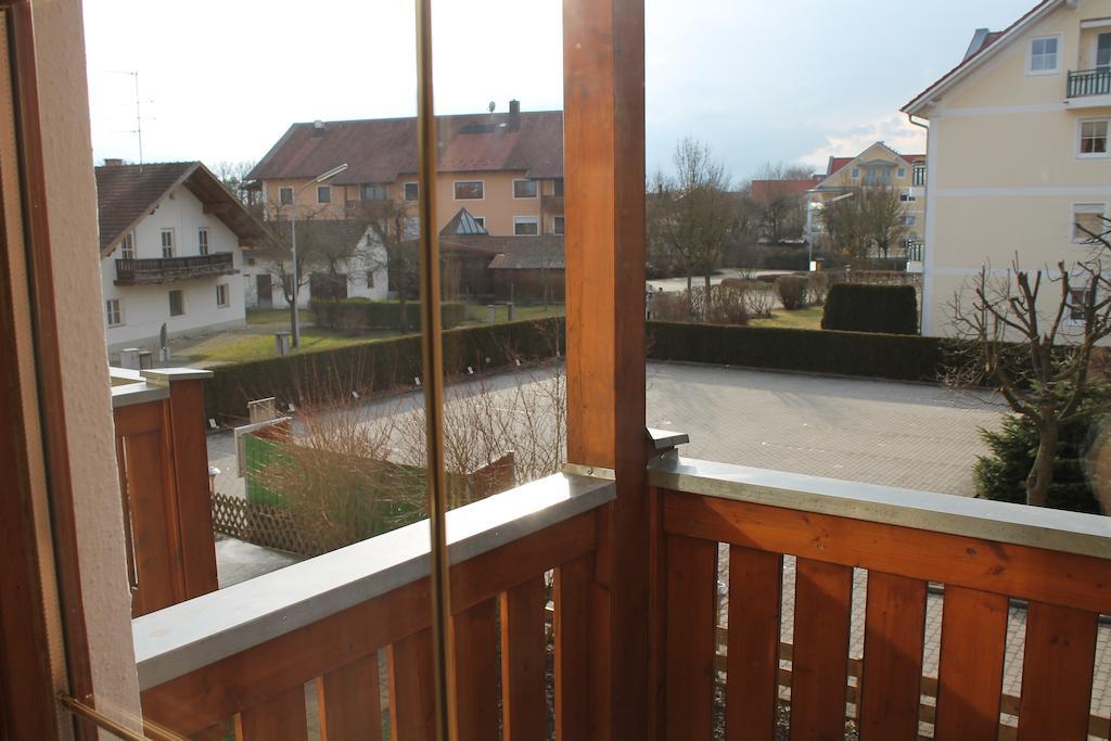 Hotel garni Vogelsang Bad Fussing Ruang foto