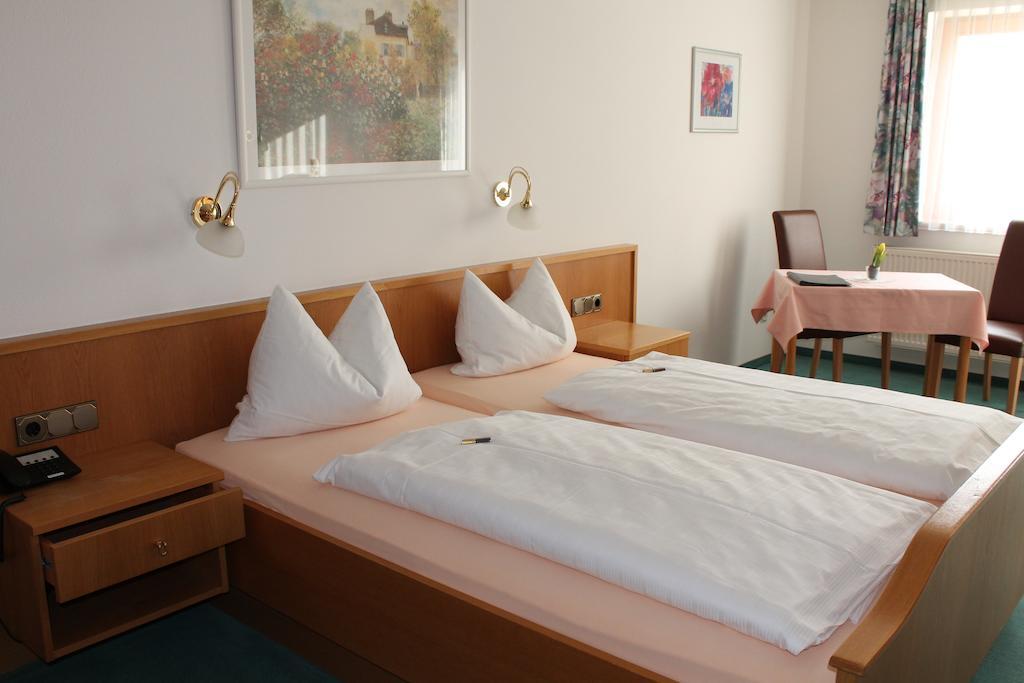 Hotel garni Vogelsang Bad Fussing Bagian luar foto
