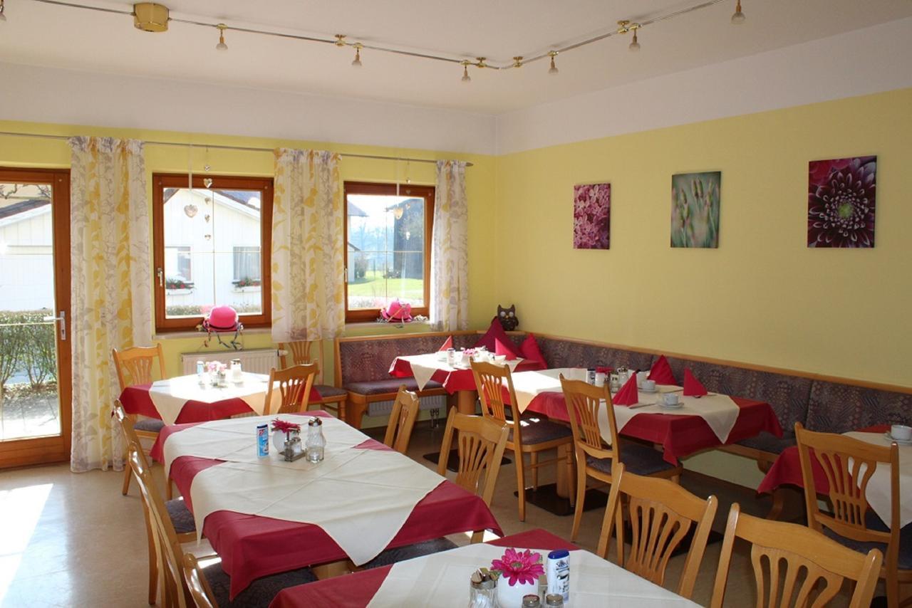 Hotel garni Vogelsang Bad Fussing Bagian luar foto